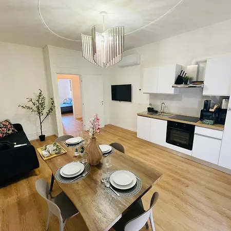 Quadrilocale Rinnovato 3 Camere- 2 Bagni E Terrazza Privata * Padua