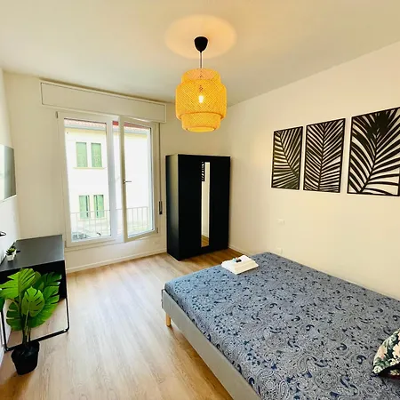 Ristrutturato Con 3 Da Letto, 2 Bagni E Terrazza * Padua