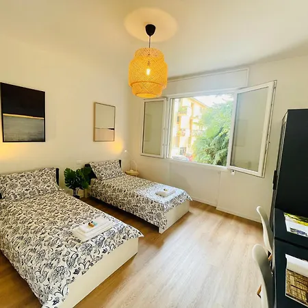 Appartamento Ristrutturato Con 3 Da Letto, 2 Bagni E Terrazza Padova