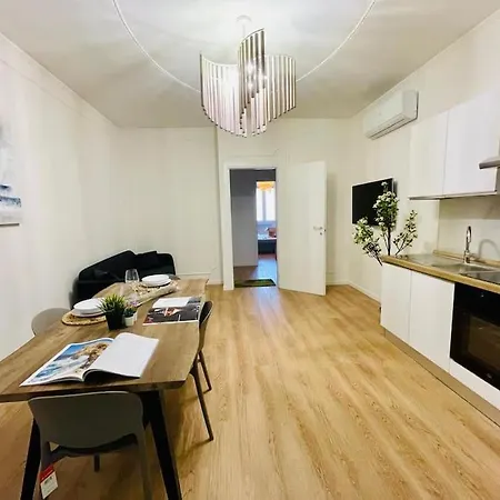Apartmán Appart Ristrutturato Con 3 Camere Da Letto, 2 Bagni E Terrazza Padova