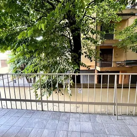 Appart Ristrutturato Con 3 Camere Da Letto, 2 Bagni E Terrazza *