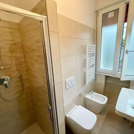 Apartmán Appart Ristrutturato Con 3 Camere Da Letto, 2 Bagni E Terrazza