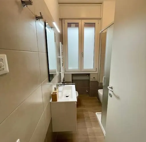 Ristrutturato Con 3 Da Letto, 2 Bagni E Terrazza Apartamento