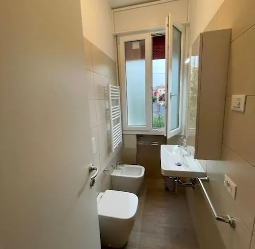 Apartman Ristrutturato Con 3 Da Letto, 2 Bagni E Terrazza *