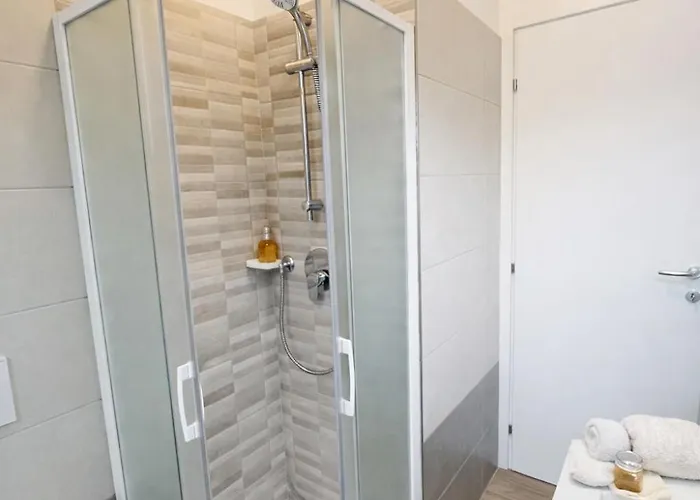 Ristrutturato Con 3 Da Letto, 2 Bagni E Terrazza Apartman Padova